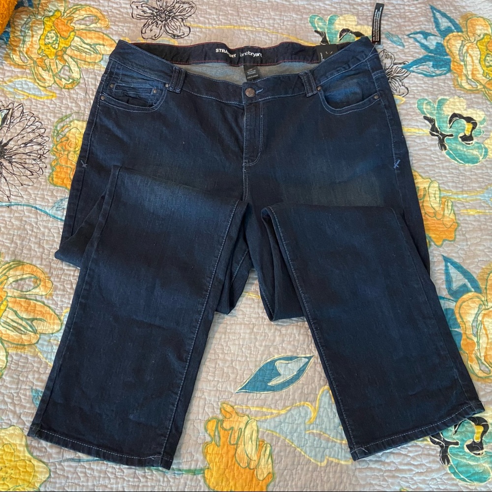 NWT Lane Bryant straight leg Jean with right fit technology size 24 tall